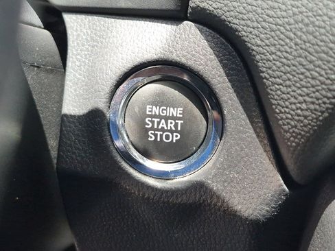 Used 2025 Toyota RAV4 XLE FWD image 20