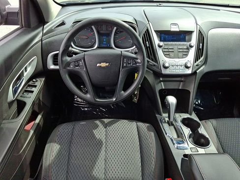 Used 2012 Chevrolet Equinox LS FWD image 12