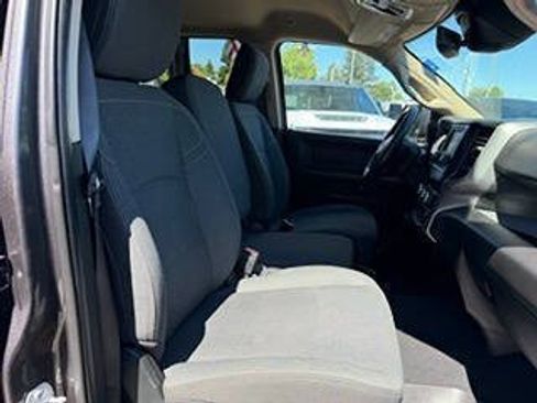 Used 2019 RAM 2500 Tradesman w/ Safety Group AWD/4WD image 25