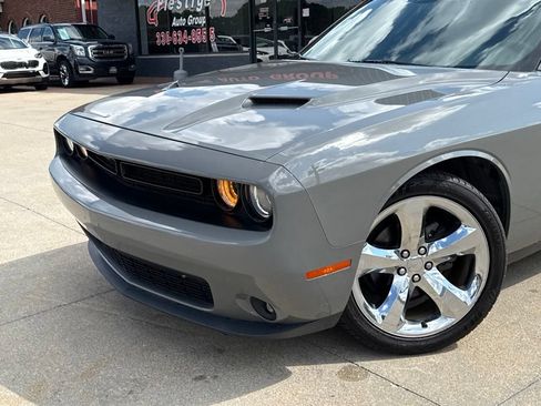 Used 2018 Dodge Challenger SXT w/ Blacktop Package RWD image 21