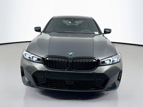 Used 2026 BMW 330i Sedan w/ M Sport Package image 2
