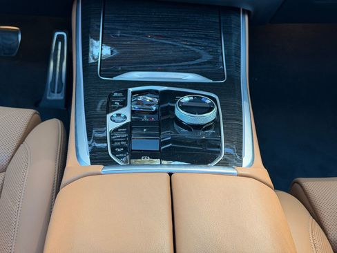 Certified 2025 BMW X5 M60i image 22