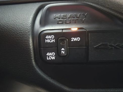 Used 2021 RAM 5500 Tradesman w/ Chrome Appearance Group AWD/4WD image 32
