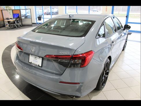 Certified 2023 Honda Civic Sport image 5