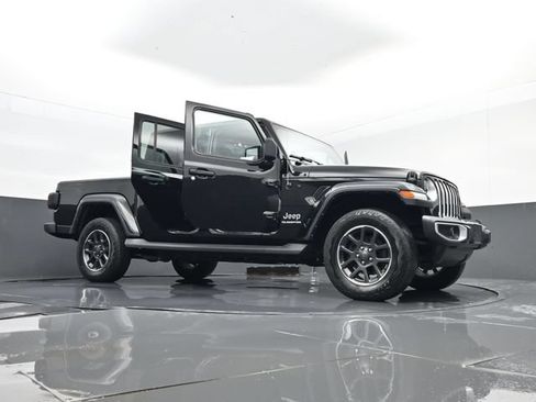 Used 2022 Jeep Gladiator Overland w/ Popular Equipment Package AWD/4WD image 31