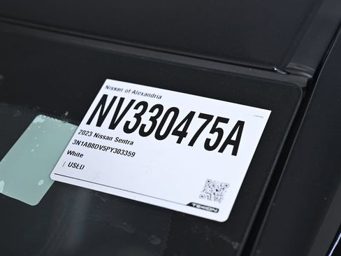 Certified 2023 Nissan Sentra SR w/ SR Premium Package FWD image 37