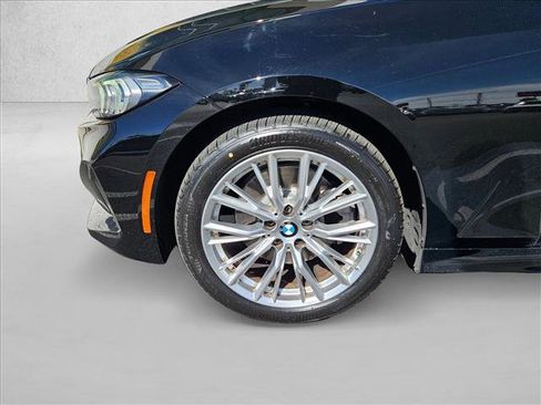 Used 2023 BMW 330i Sedan image 24