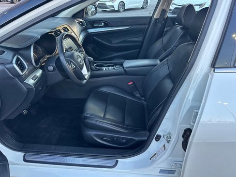 Used 2023 Nissan Maxima SV w/ Floor Mat Group image 9