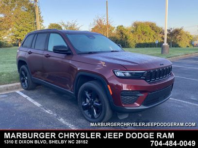 Used 2023 Jeep Grand Cherokee Altitude