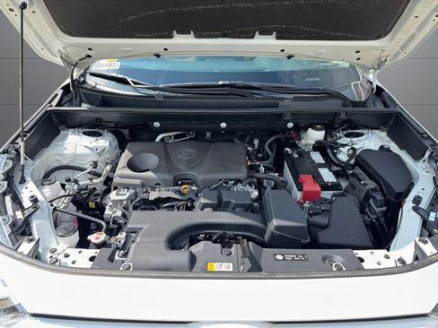 Certified 2025 Toyota RAV4 XLE AWD/4WD image 20