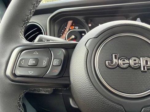 New 2026 Jeep Wrangler Unlimited Rubicon w/ Safety Group AWD/4WD image 23