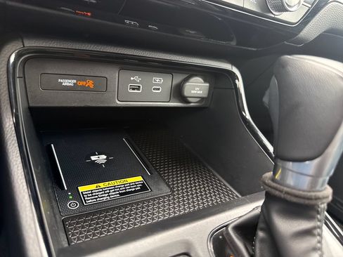 Certified 2025 Honda CR-V EX-L image 32