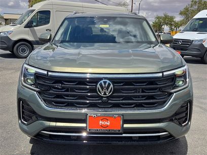 New 2025 Volkswagen Atlas SEL Premium R-Line