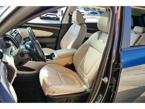 Used 2022 Hyundai Tucson SEL w/ Convenience + Premium Package AWD/4WD image 11