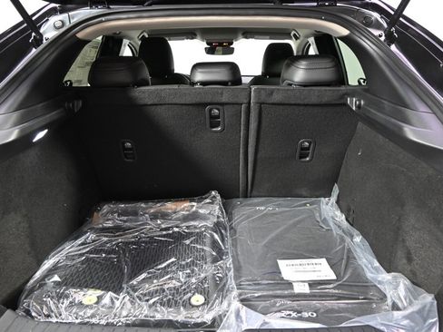 New 2026 MAZDA CX-30 AWD 2.5 S w/ Select Sport Pkg image 19