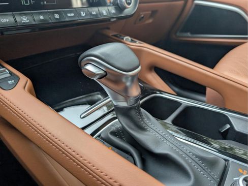 Used 2024 Kia Telluride EX X-Line image 38