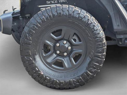Used 2019 Jeep Wrangler Unlimited Sport AWD/4WD image 22
