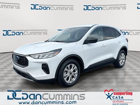 Used 2023 Ford Escape Active FWD image 1