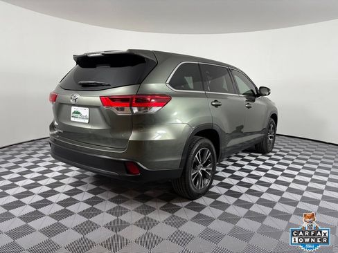 Used 2019 Toyota Highlander LE FWD image 8