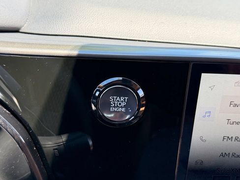 Used 2024 Lexus NX 250 FWD image 30
