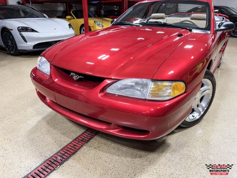 Used 1998 Ford Mustang GT image 32