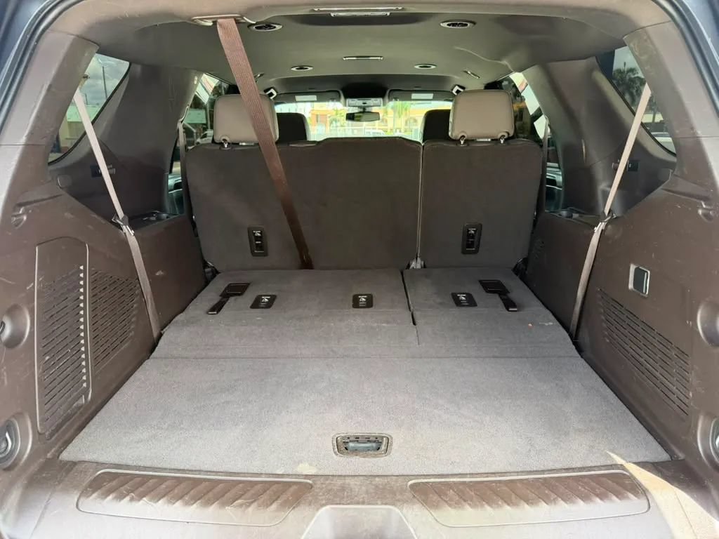 Used 2021 Chevrolet Tahoe LT RWD image 32