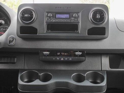 New 2025 Mercedes-Benz Sprinter 2500 image 13