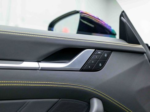 Used 2022 Porsche 911 Turbo S image 47