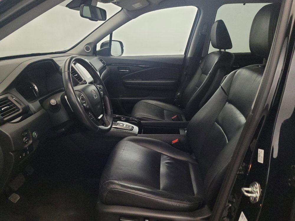 Used 2017 Honda Pilot Touring image 17
