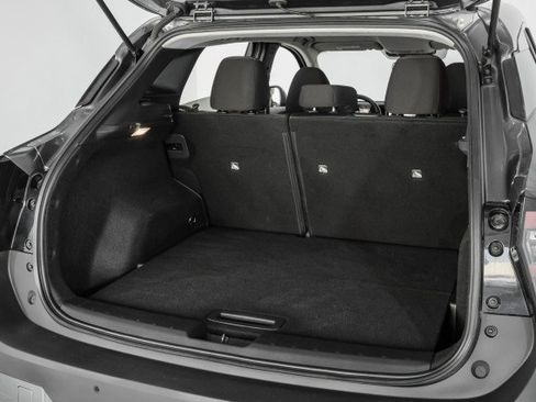 Used 2025 Nissan Kicks SV image 48