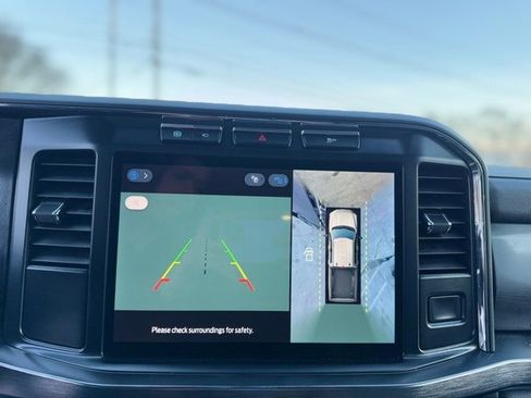 Used 2024 Ford F250 Lariat image 17