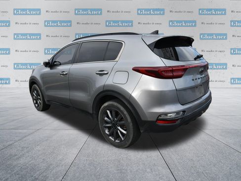 Used 2021 Kia Sportage S w/ S AWD Premium Package image 18