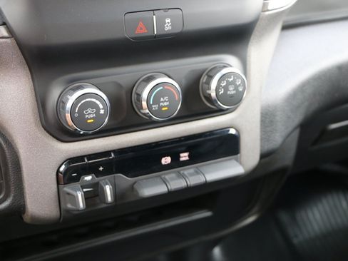 Used 2024 RAM 3500 Tradesman AWD/4WD image 21