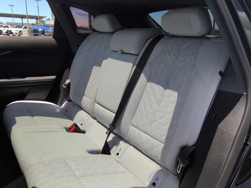 New 2026 Cadillac Optiq V AWD/4WD image 24