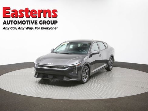 Used 2025 Kia K4 FWD image 55