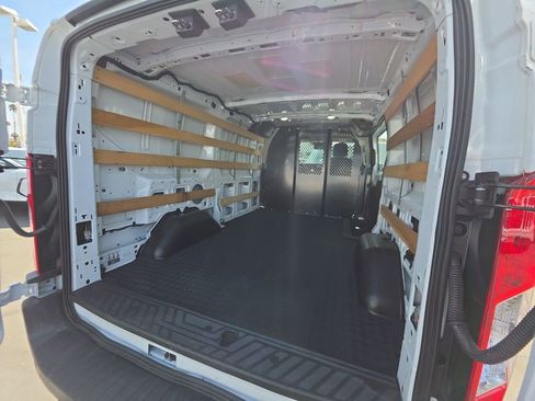 Used 2024 Ford Transit 250 Low Roof w/ Exterior Upgrade Package image 24