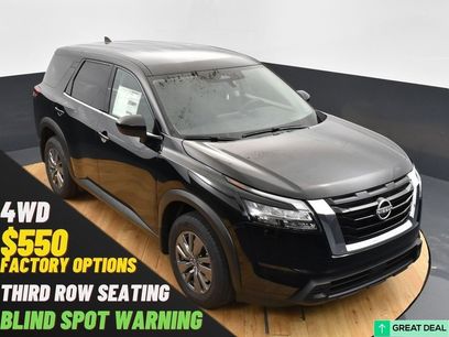 New 2025 Nissan Pathfinder S