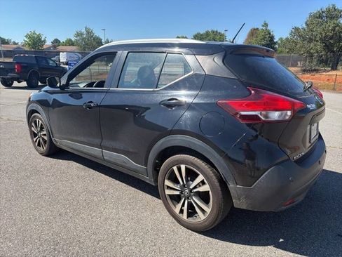 Used 2020 Nissan Kicks SV FWD image 5