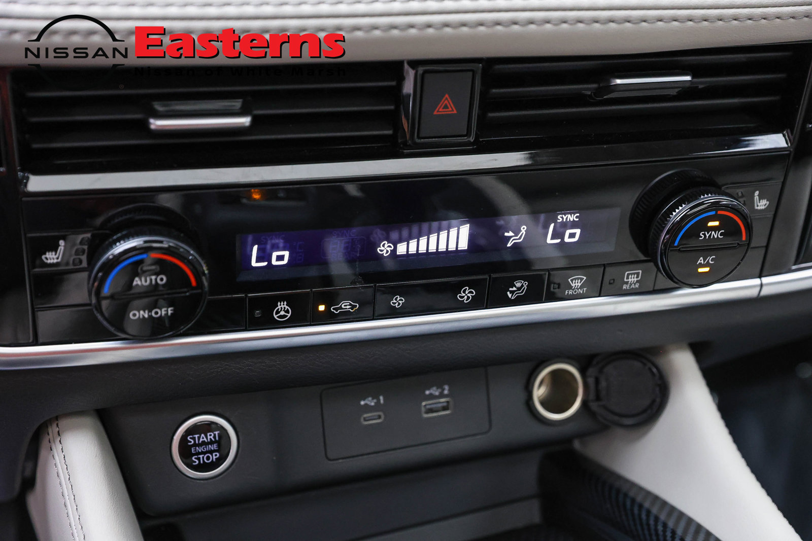 Used 2023 Nissan Rogue SL AWD/4WD image 19