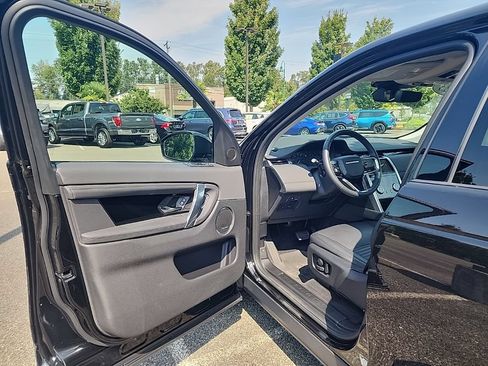 Certified 2023 Land Rover Discovery Sport S AWD/4WD image 8