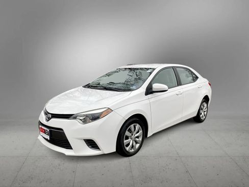 Used 2015 Toyota Corolla LE image 7