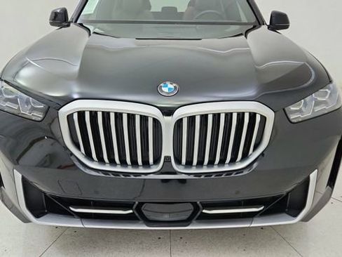 Used 2026 BMW X5 sDrive40i image 8