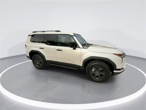 Used 2024 Lexus GX 550 image 9