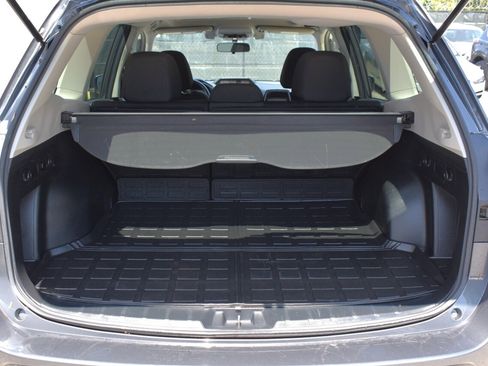 Used 2020 Subaru Forester Premium AWD/4WD image 33