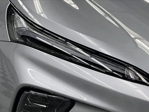 Used 2025 Buick Enclave Sport Touring w/ Power Package image 32