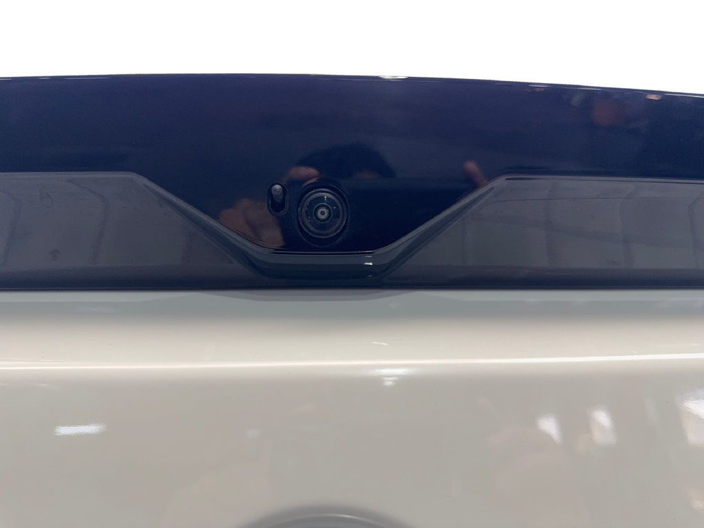 Used 2025 BMW X2 xDrive28i AWD/4WD image 23