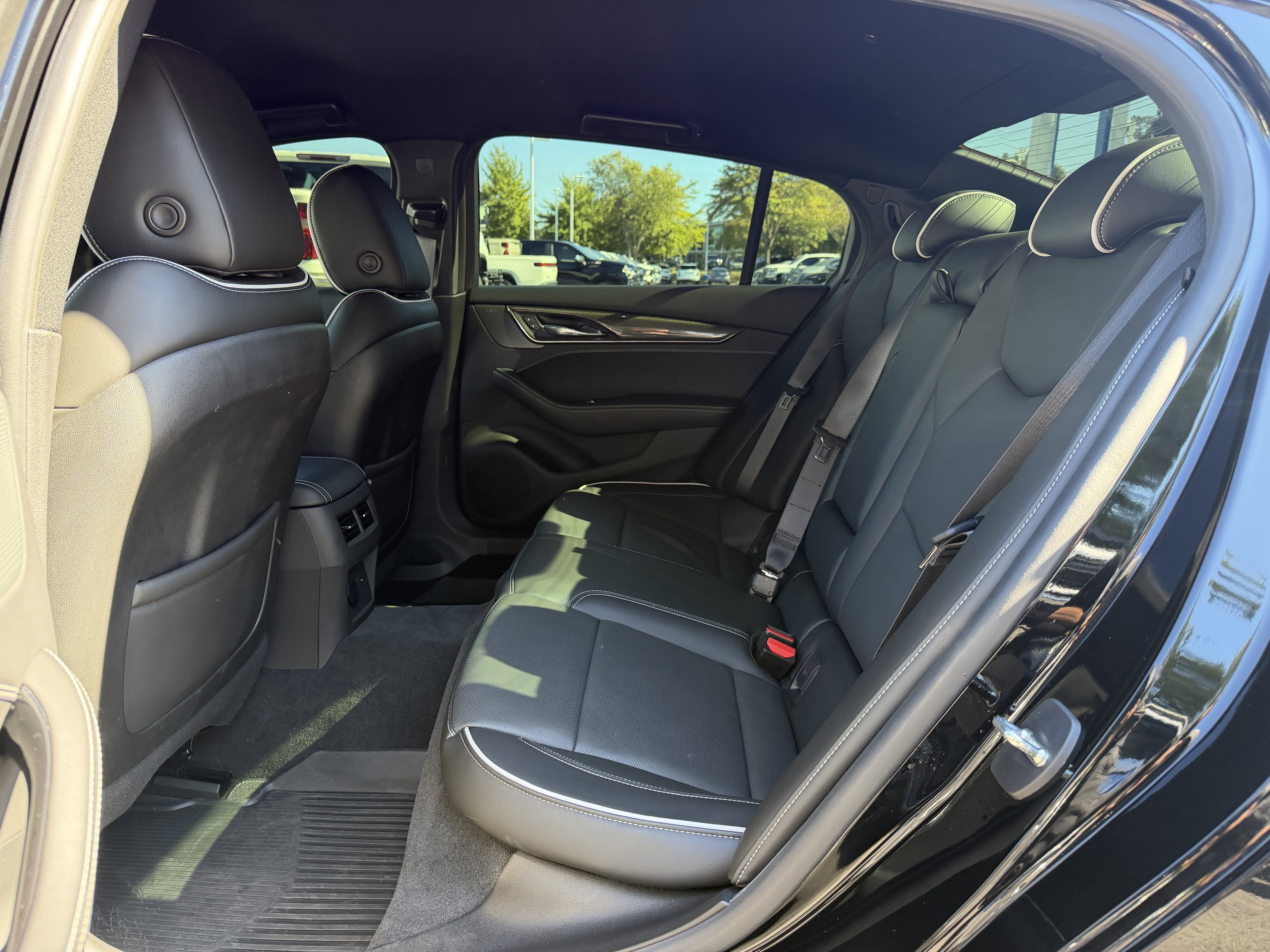 Used 2023 Cadillac CT5 V Blackwing w/ Driver Assist Package RWD image 32
