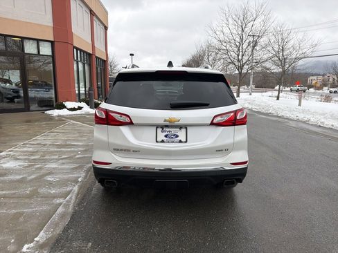 Used 2018 Chevrolet Equinox LT w/ Sun & Infotainment Package image 6