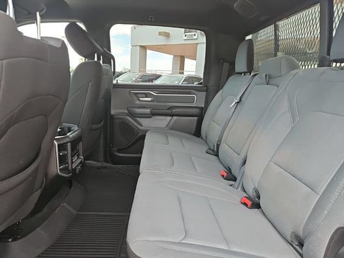 Certified 2022 RAM 1500 Big Horn RWD image 20