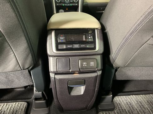 Used 2019 Subaru Ascent Premium AWD/4WD image 33